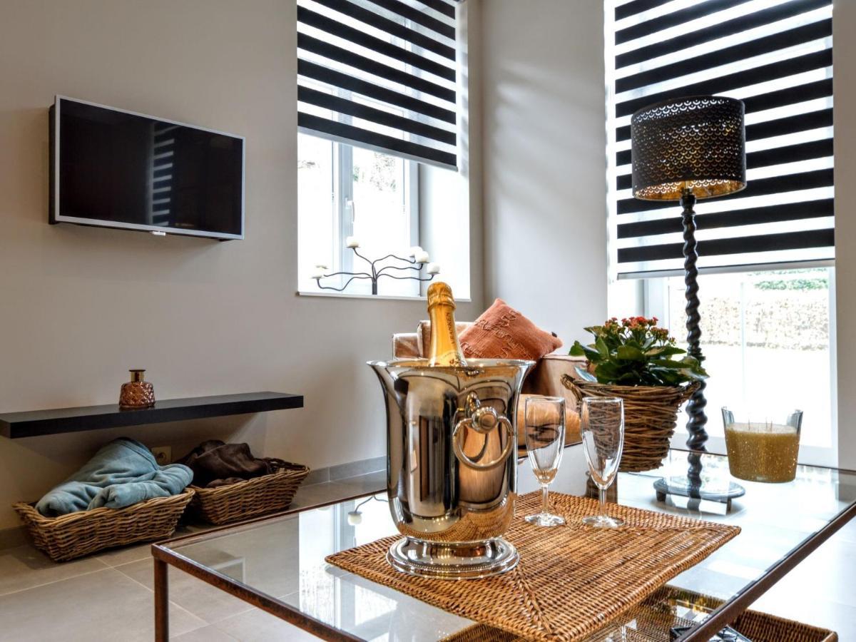 Splendid Ground Floor Apartment With Garden In The Very Center Of Spa Exteriör bild
